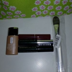 NEW!! Clinique bundle!